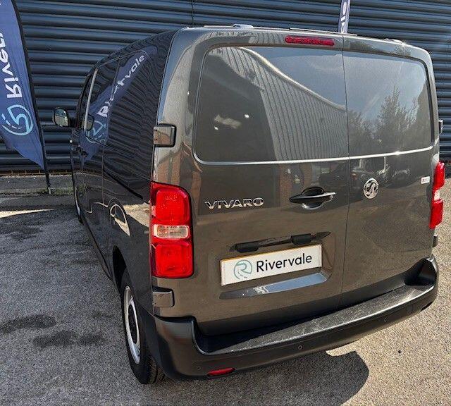 Vauxhall Vivaro image 9